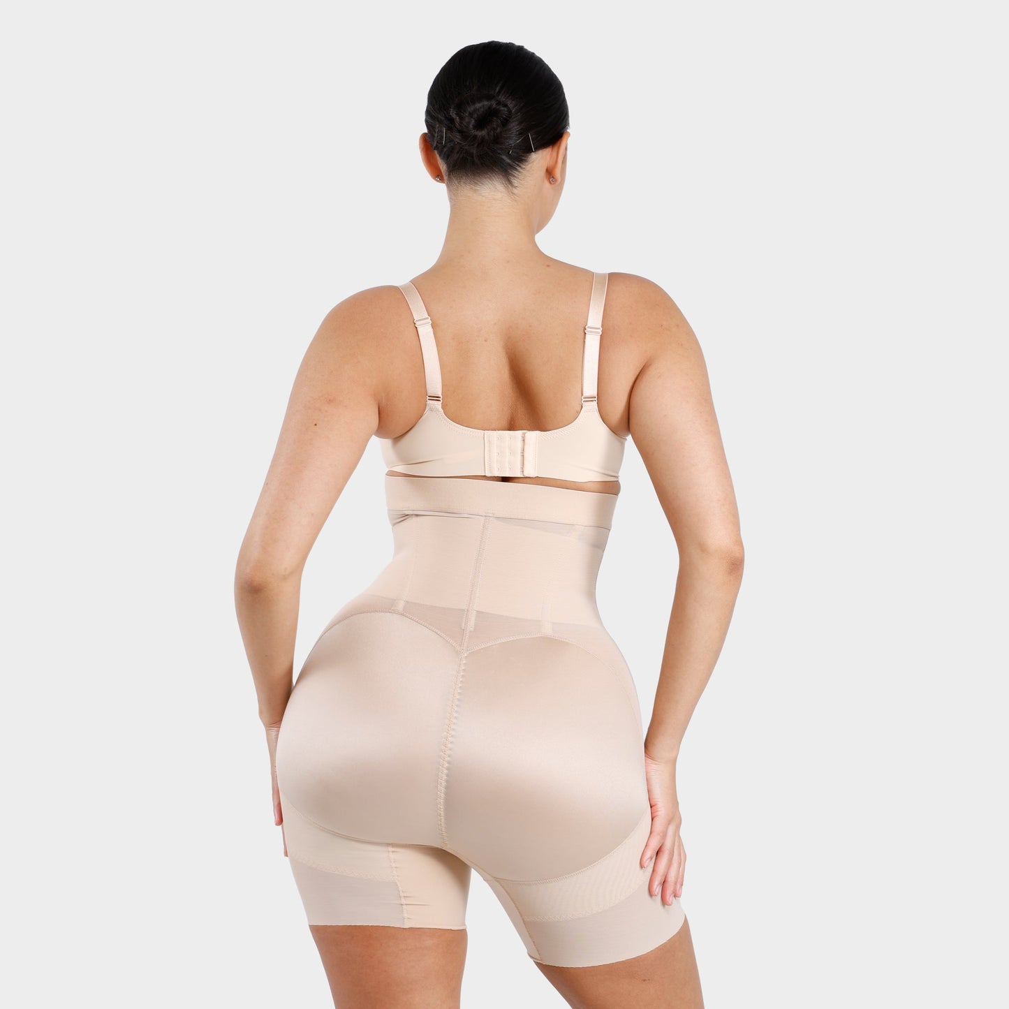 SlimShape – Shapewear med hold-in